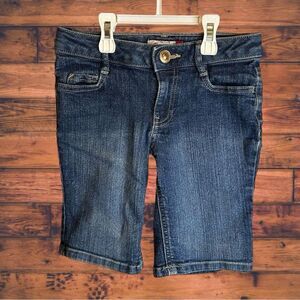 5 for $25🔥SO Denim Adjustable Waist Bermuda Shorts Girls Size 8‎
